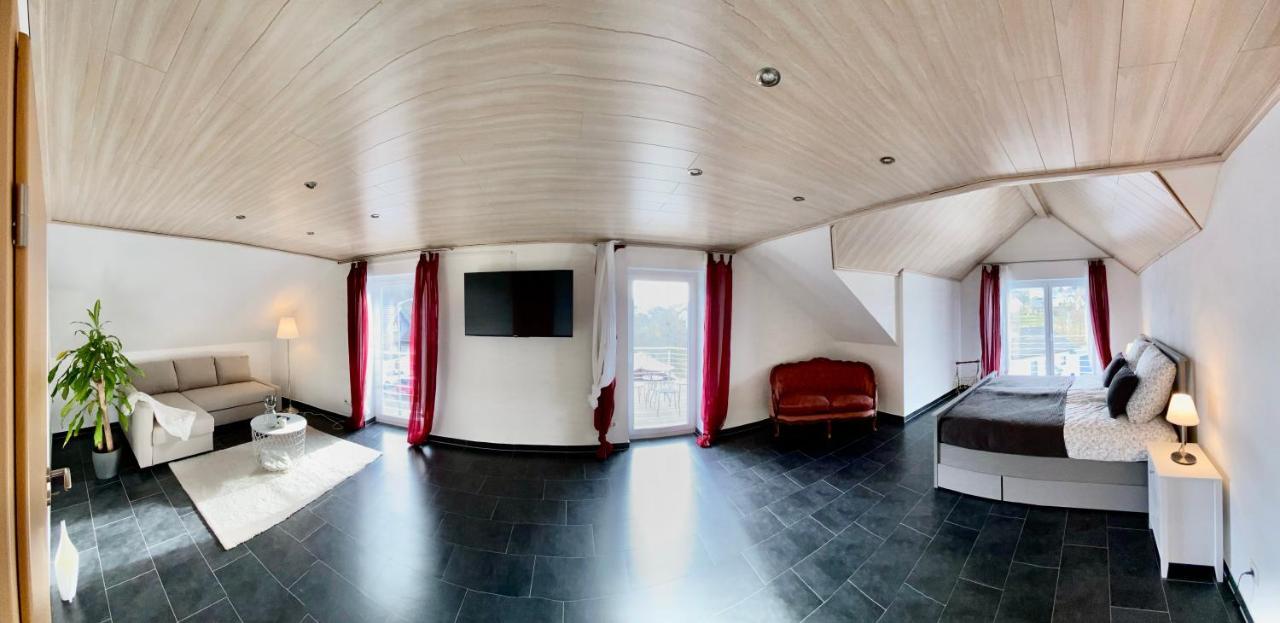 Moderne Ferienwohnung Seeblick Фройденберг Экстерьер фото